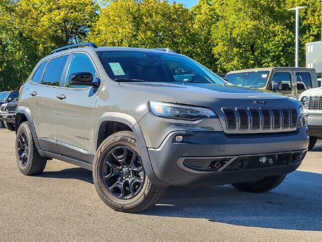 2022 JEEP Cherokee
