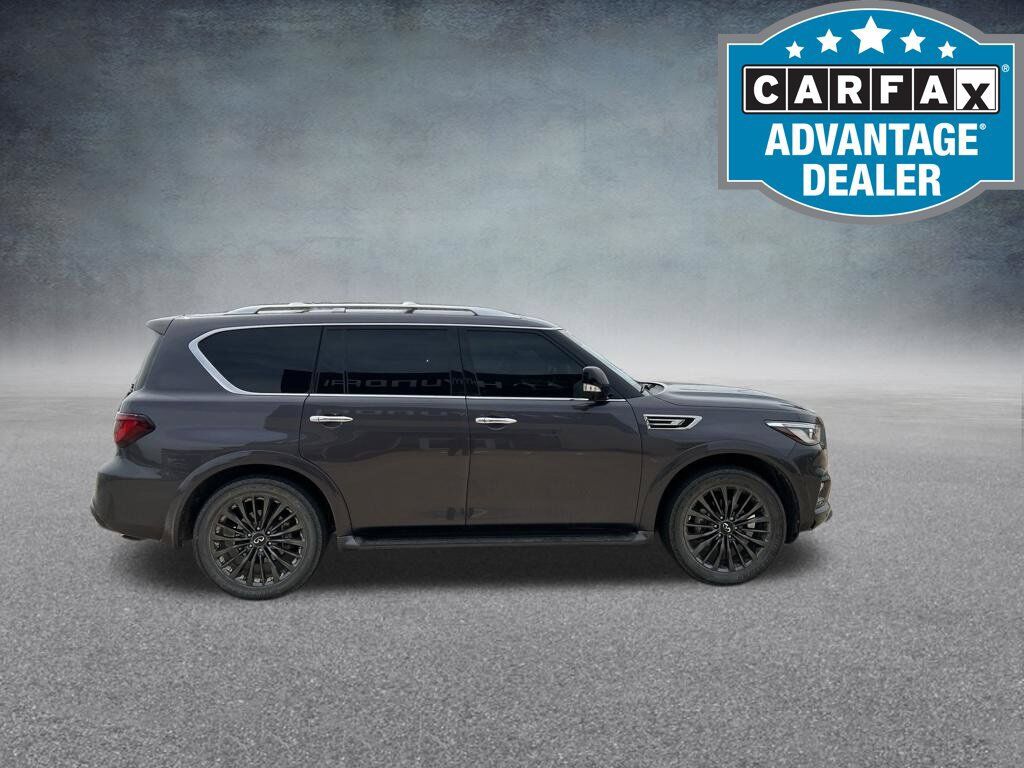 2024 INFINITI QX80