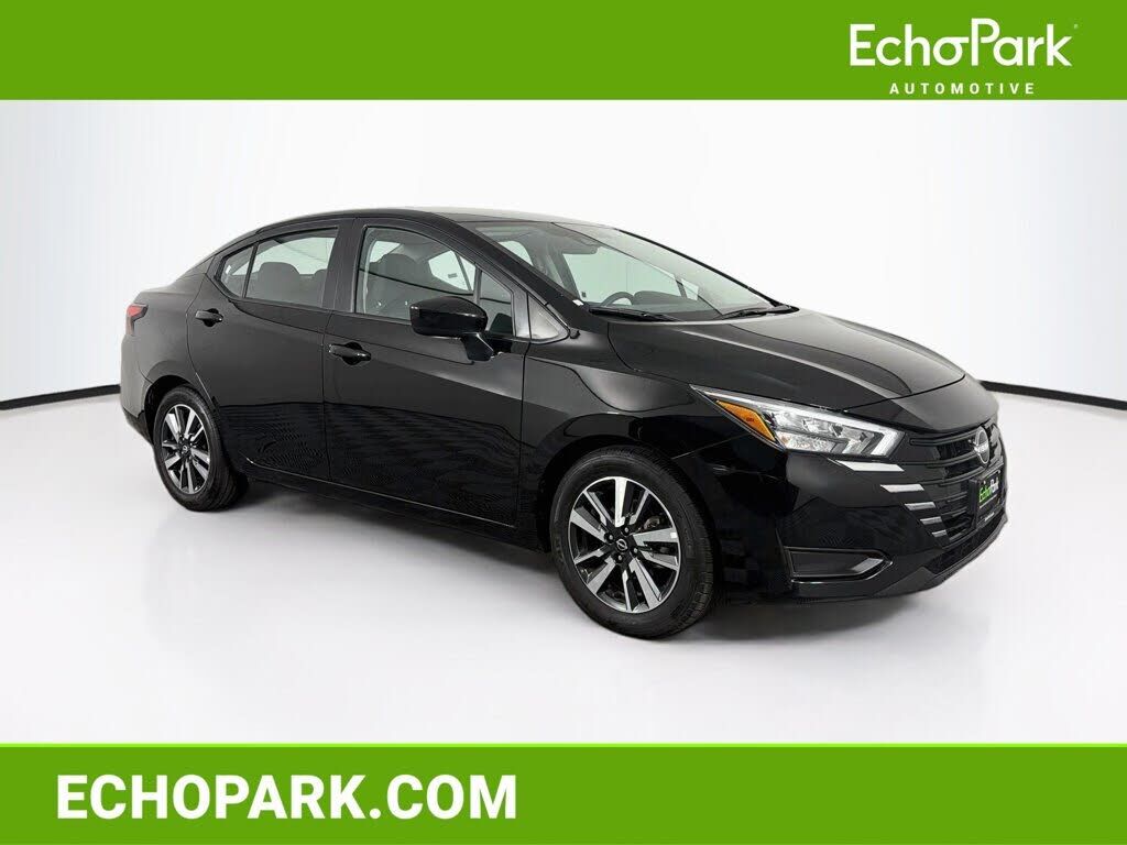 2025 NISSAN Versa