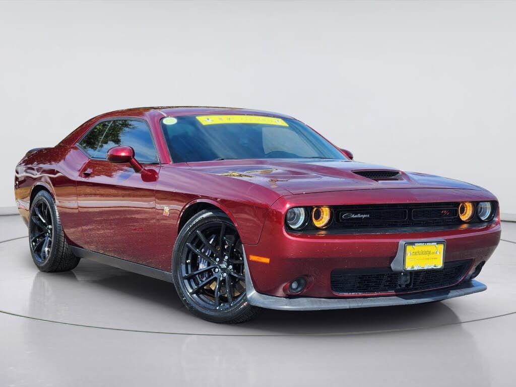 2020 DODGE Challenger