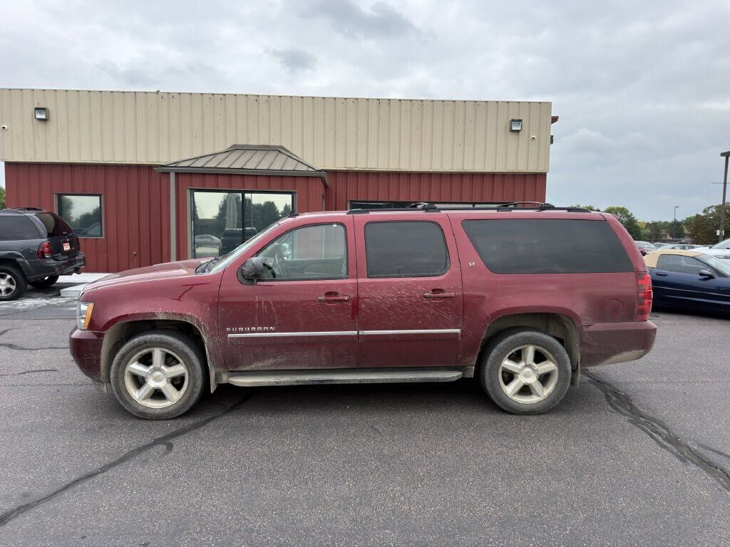 2010 CHEVROLET Suburban