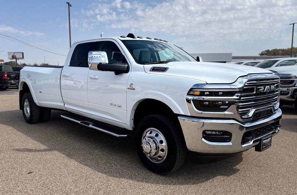 2027 RAM 3500