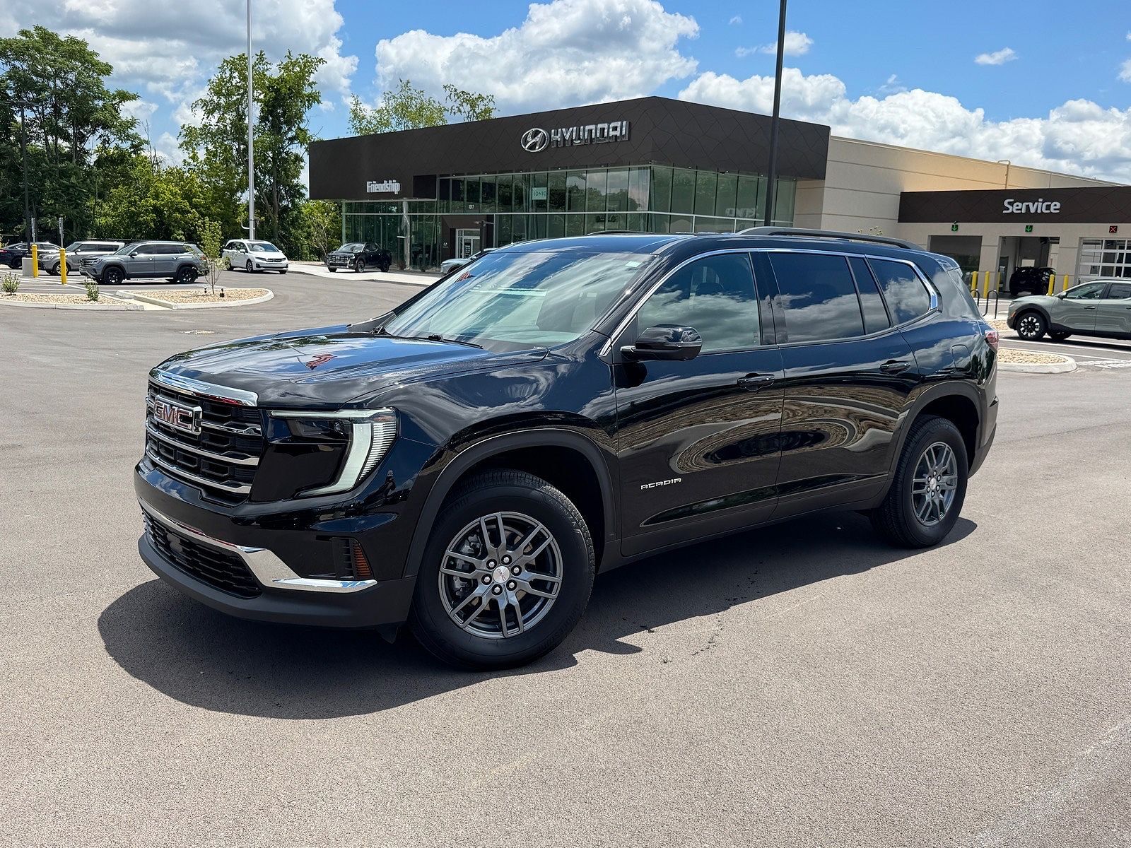 2025 GMC Acadia