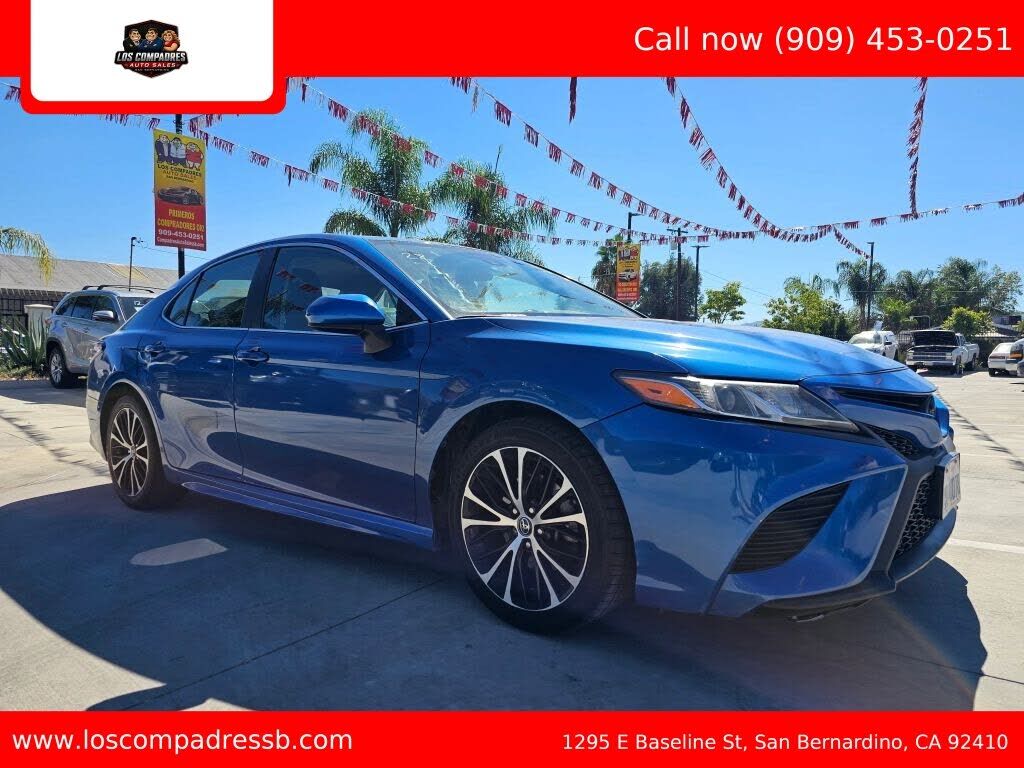 2019 TOYOTA Camry