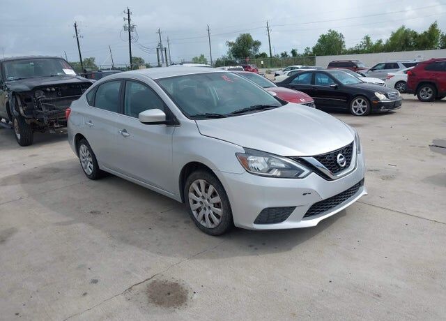 2016 NISSAN Sentra