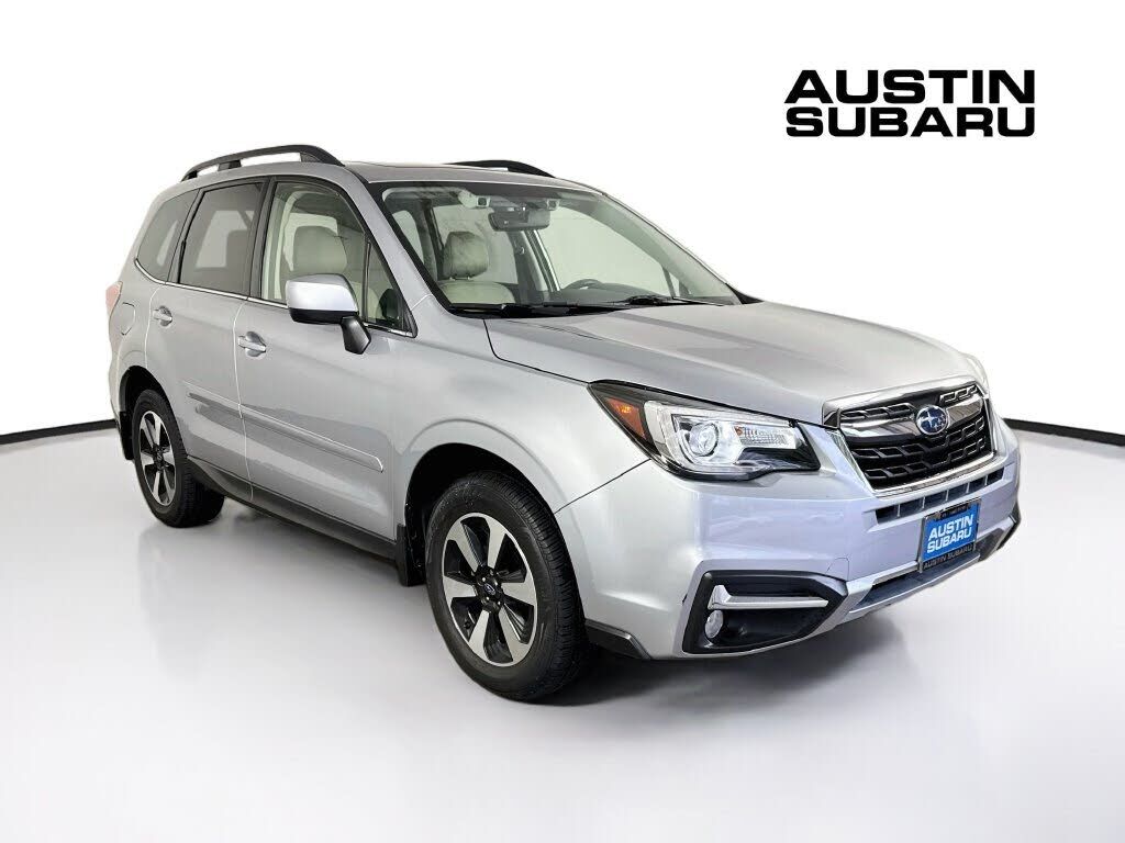 2017 SUBARU Forester