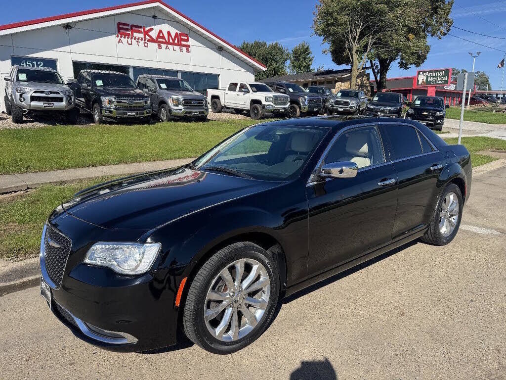 2018 CHRYSLER 300