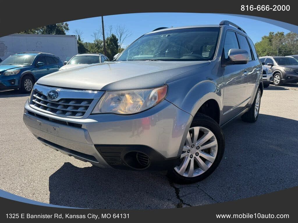 2011 SUBARU Forester