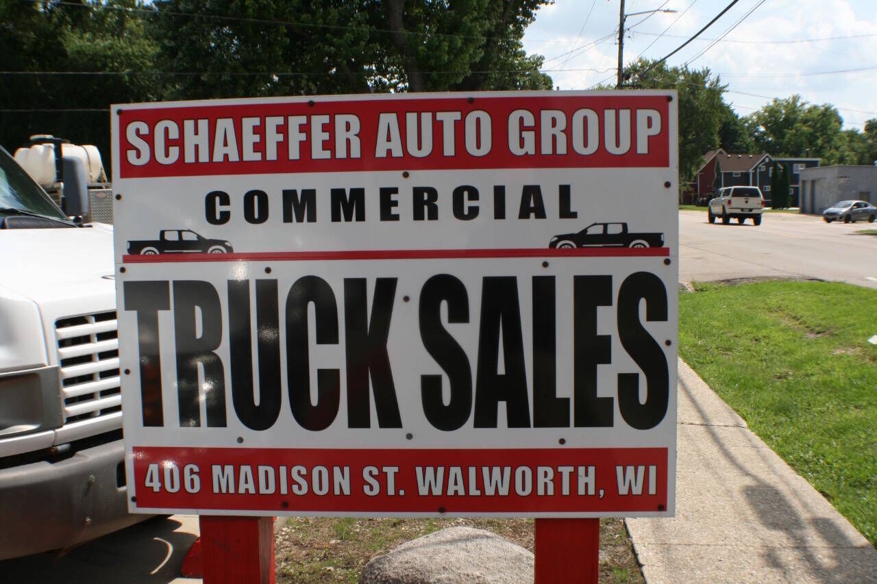2013 FREIGHTLINER M2