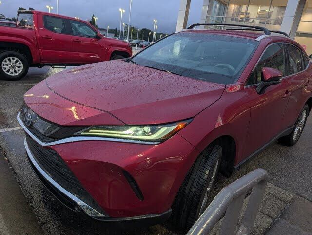 2022 TOYOTA Venza