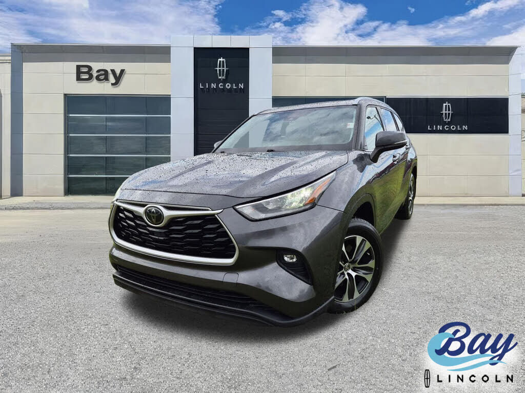 2020 TOYOTA Highlander