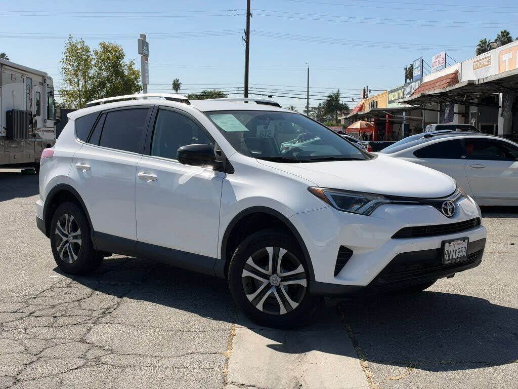 2016 TOYOTA RAV4