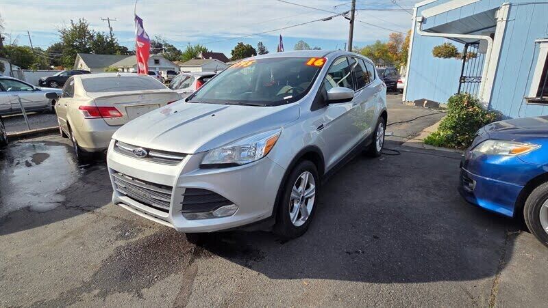 2016 FORD Escape