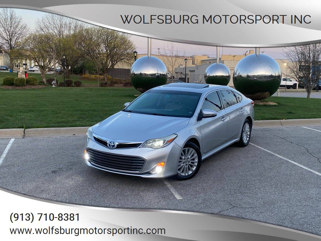 2013 TOYOTA Avalon