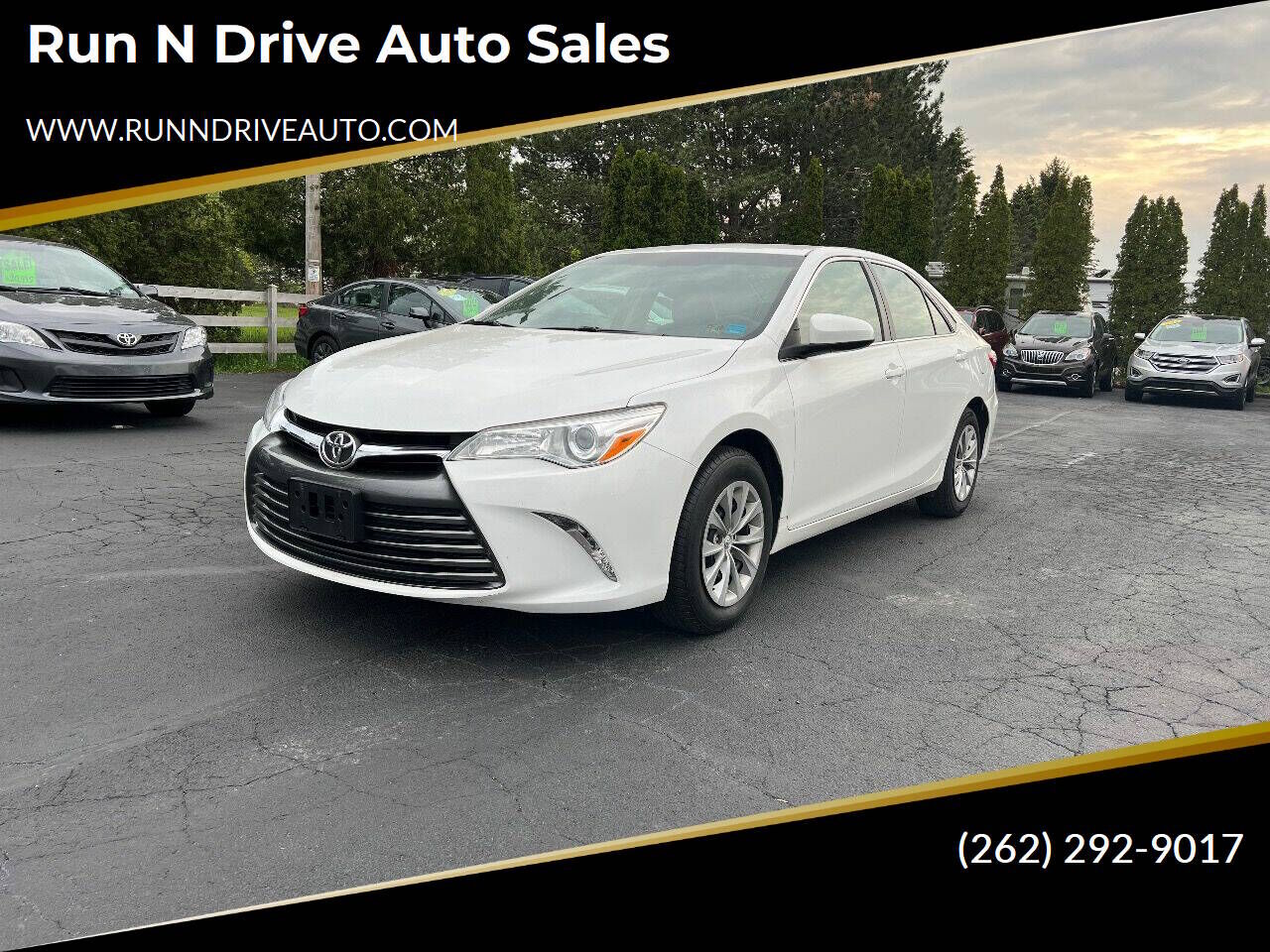 2017 TOYOTA Camry