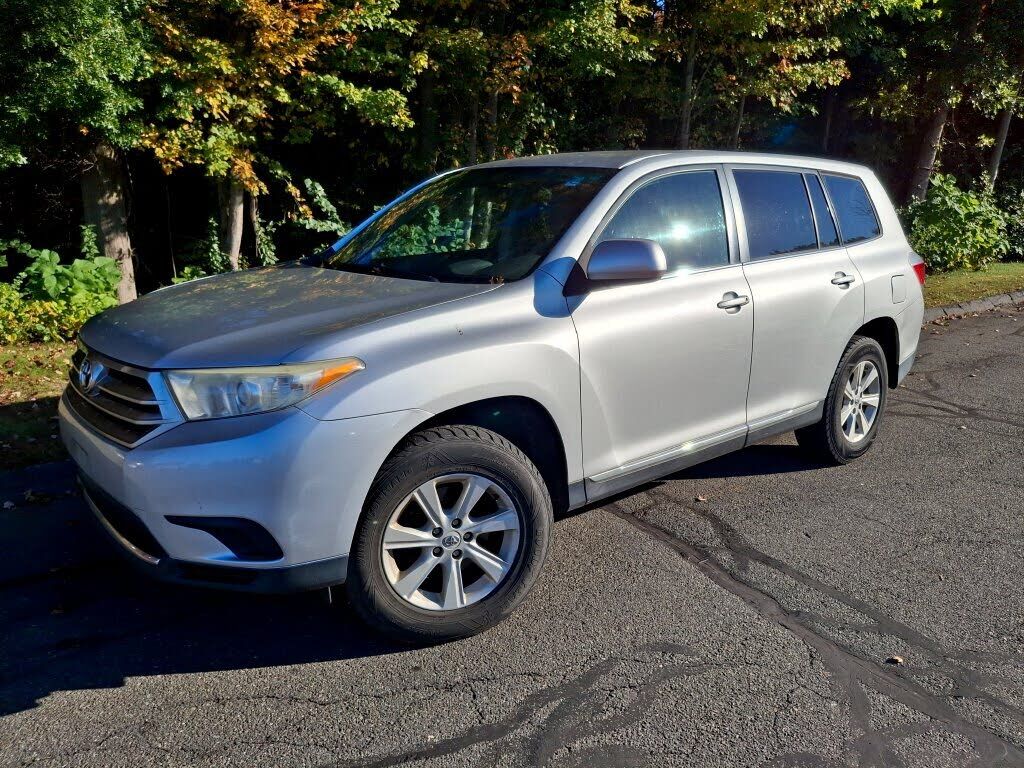 2013 TOYOTA Highlander