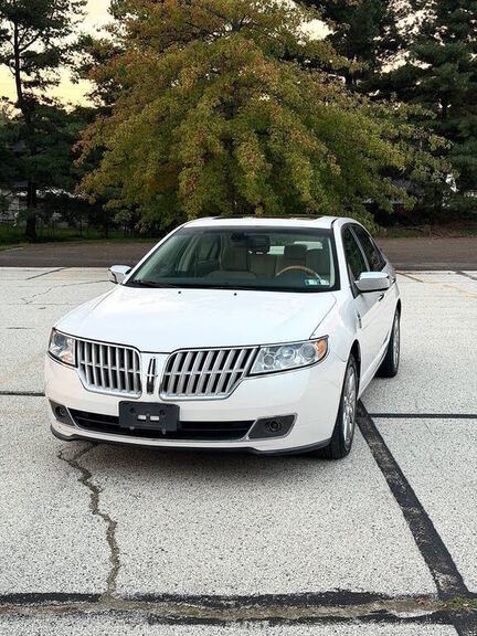 2011 LINCOLN MKZ