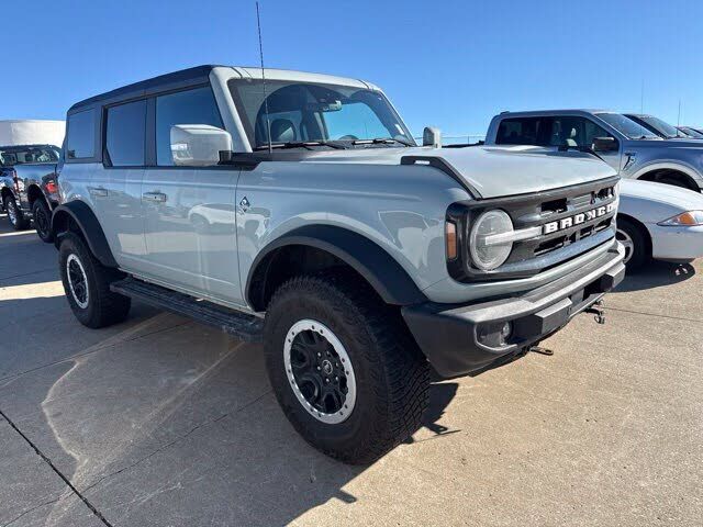 2023 FORD Bronco