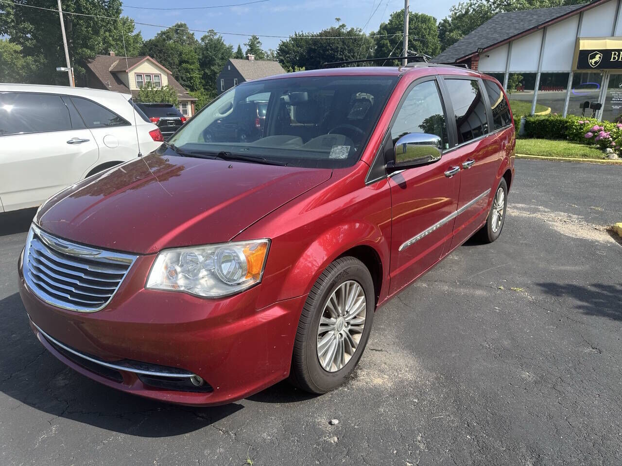 2013 CHRYSLER Town and Country