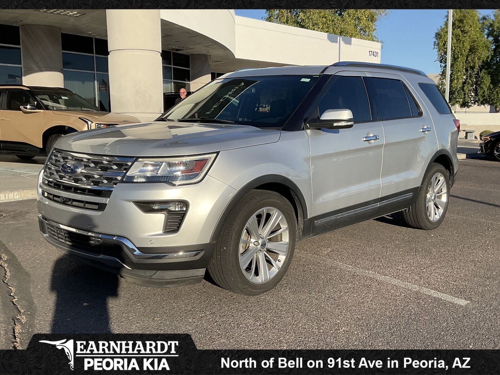 2019 FORD Explorer