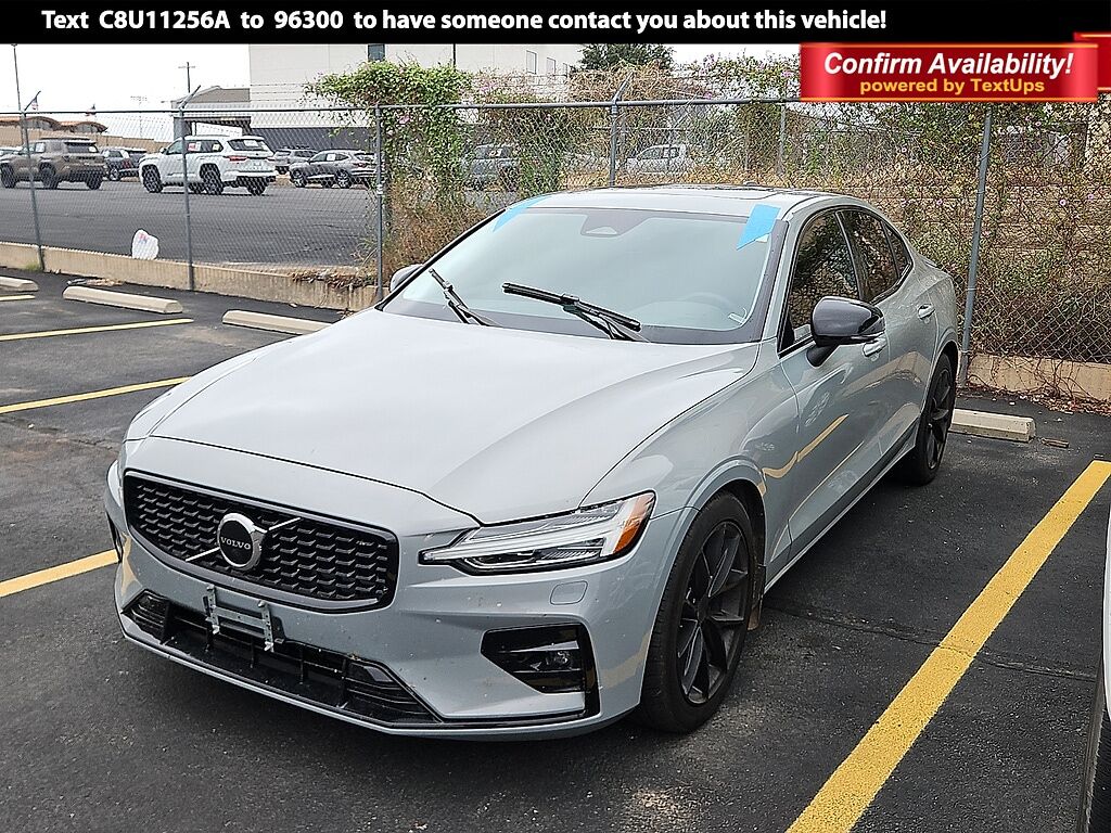 2025 VOLVO S60