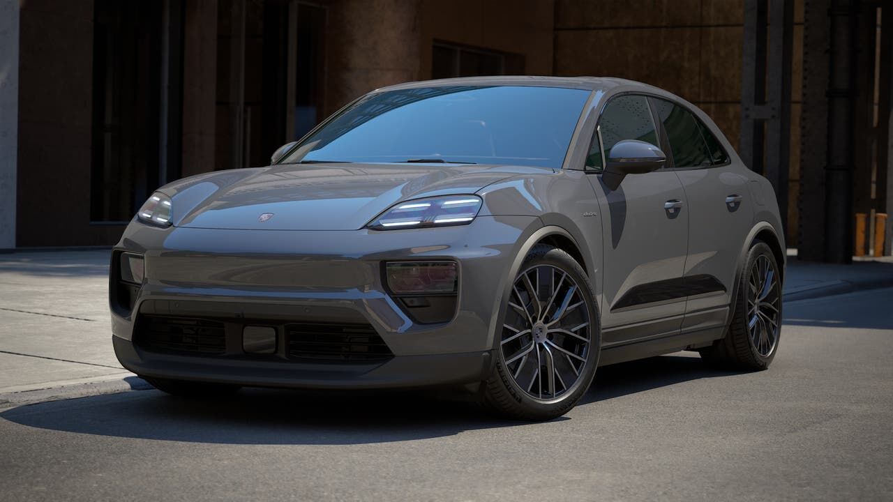 2026 PORSCHE Macan
