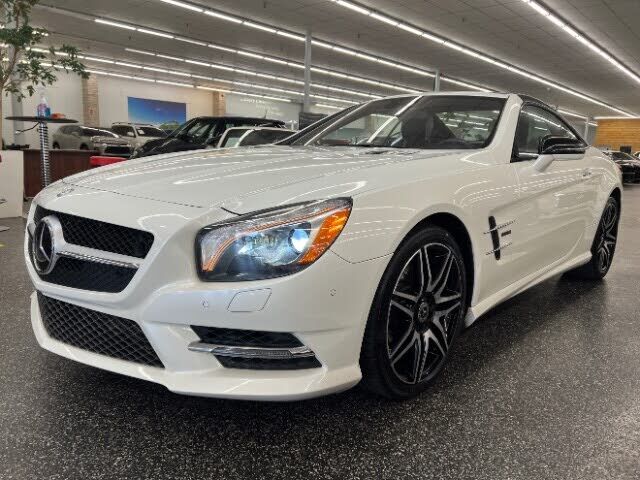 2015 MERCEDES-BENZ SL-Class
