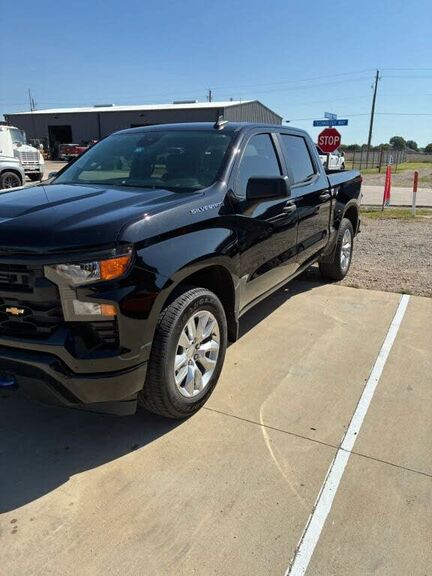 2024 CHEVROLET Silverado