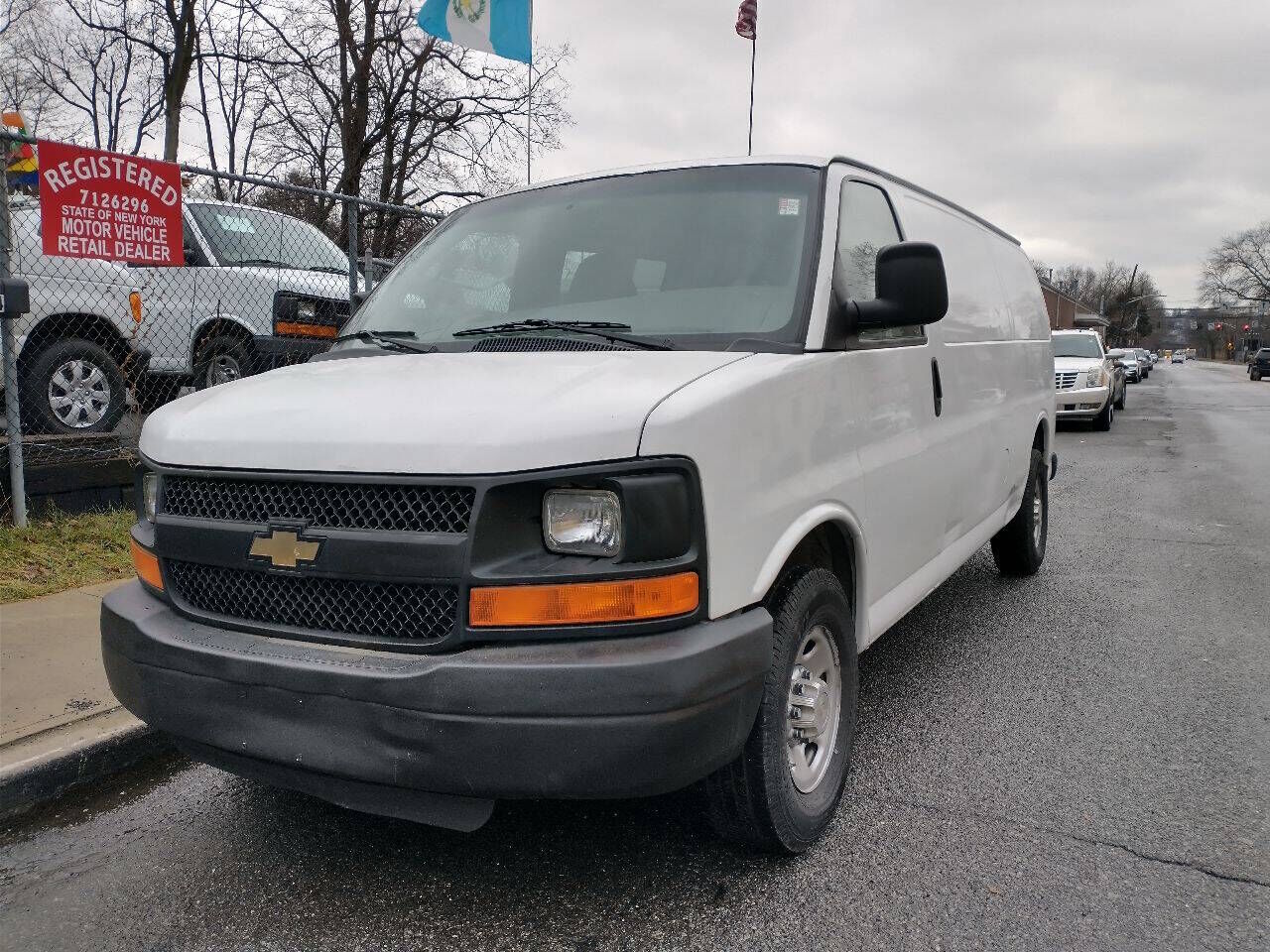 2012 CHEVROLET Express