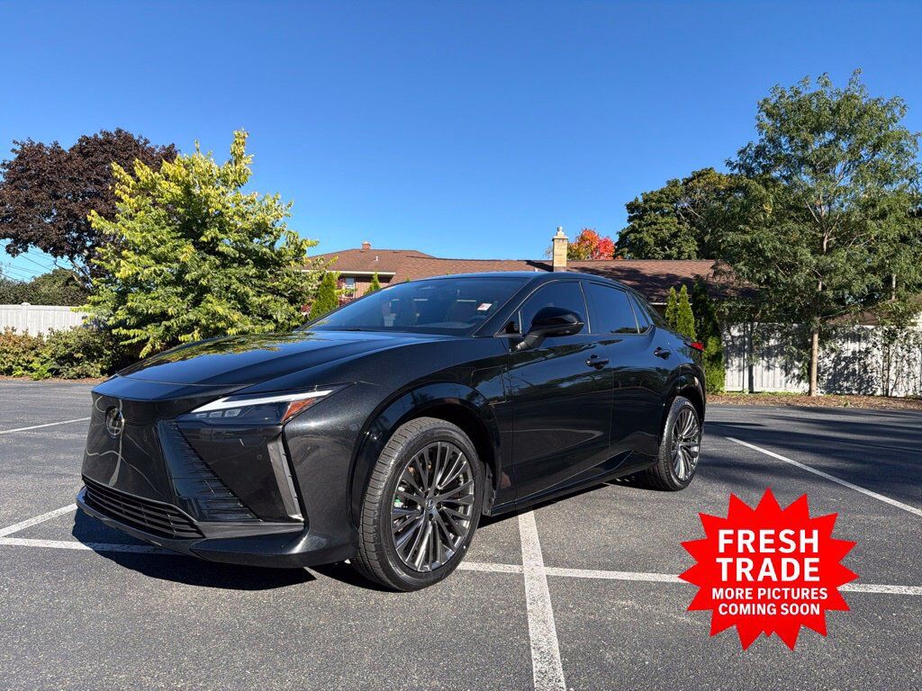 2023 LEXUS RZ 450e