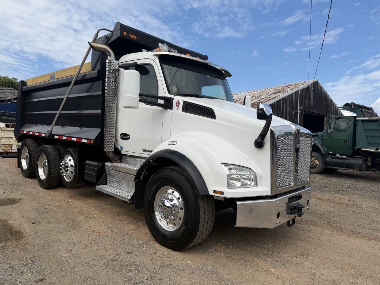 2019 KENWORTH T880