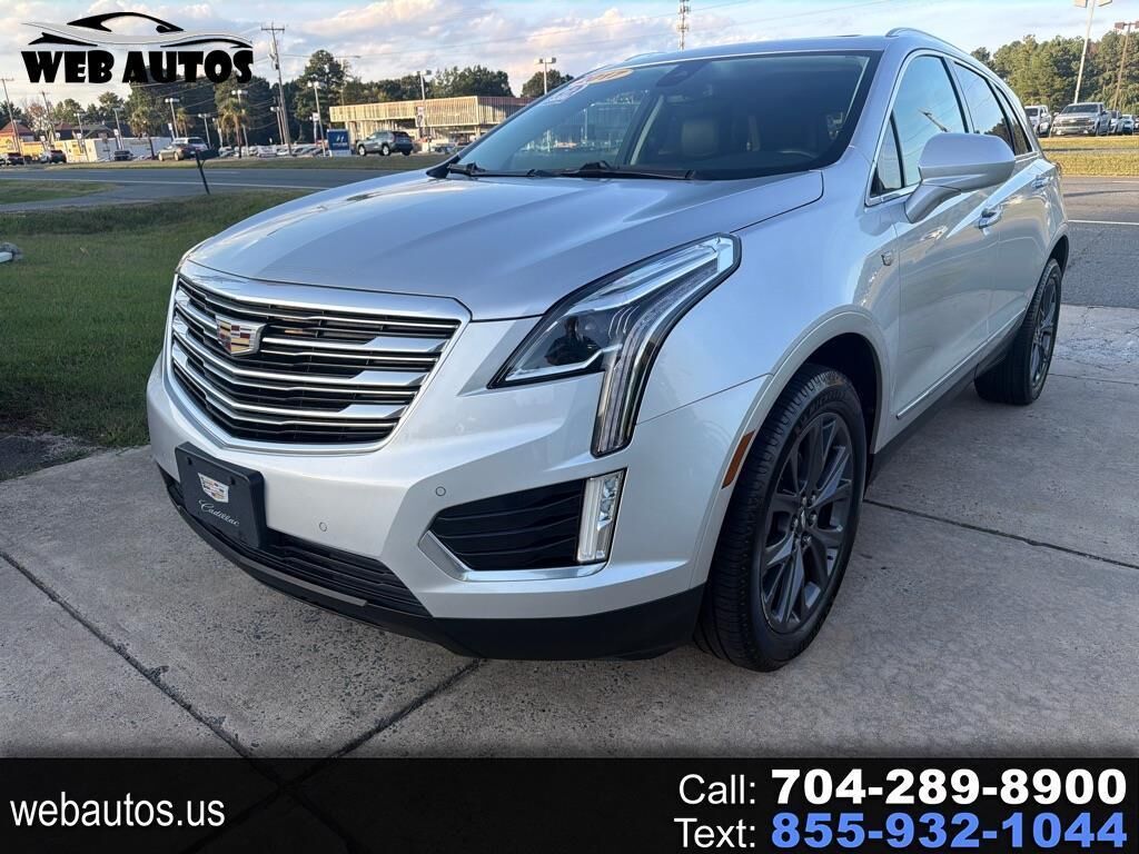 2017 CADILLAC XT5