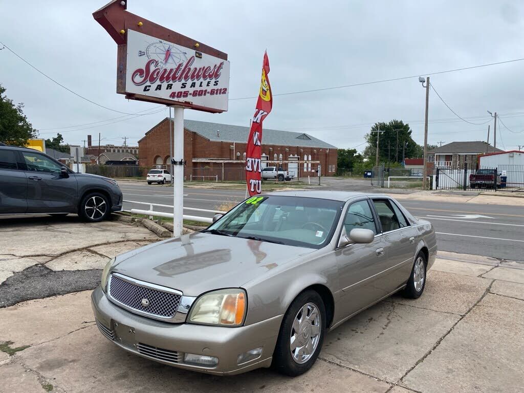 2002 CADILLAC Deville