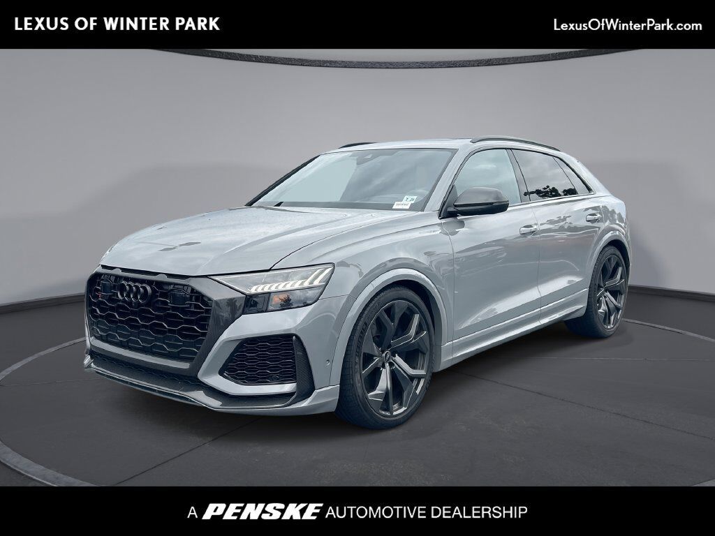 2023 AUDI RS Q8
