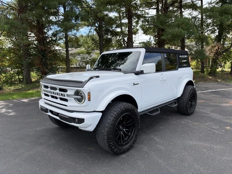 2022 FORD Bronco