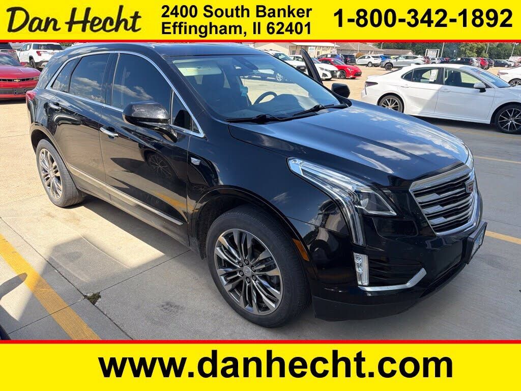 2017 CADILLAC XT5