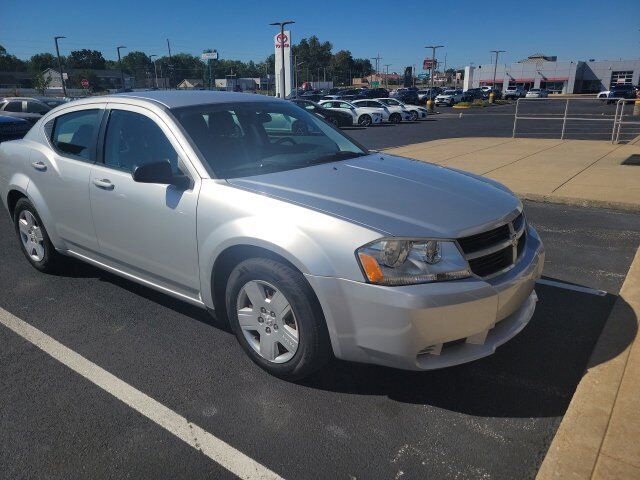 2010 DODGE Avenger