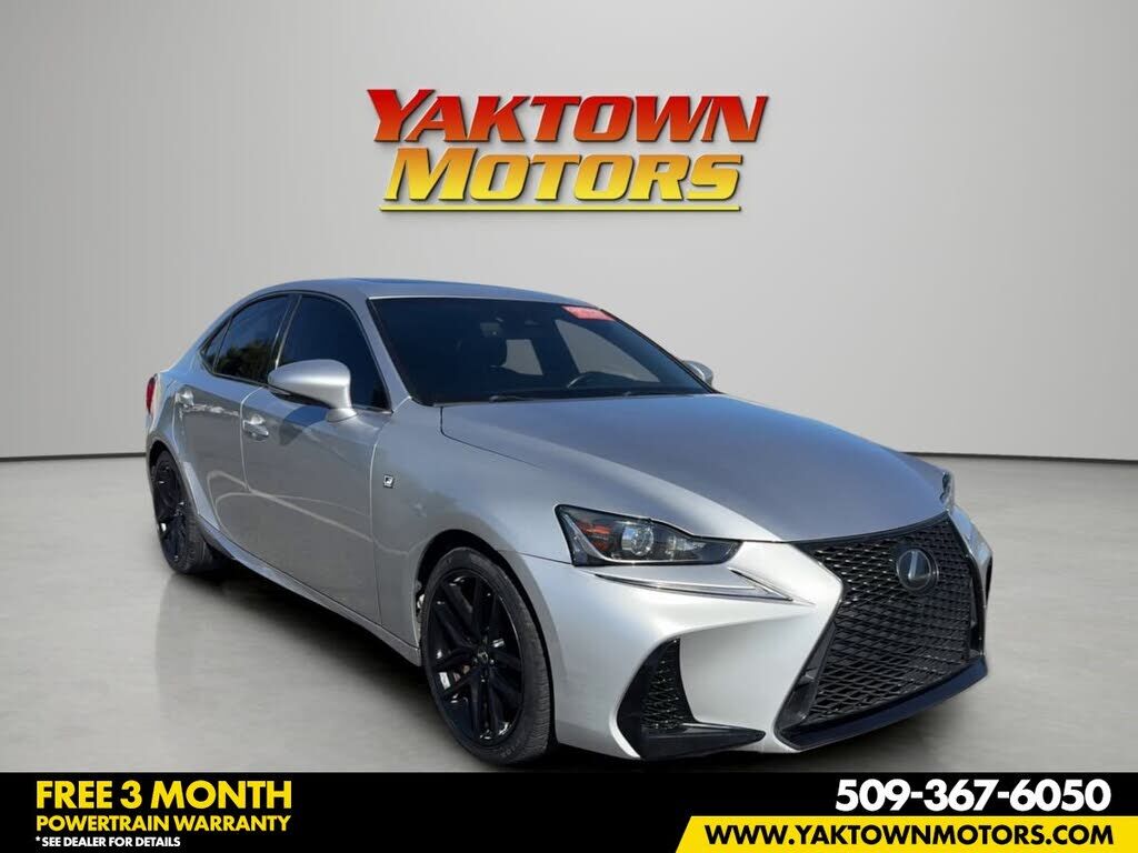 2020 LEXUS IS