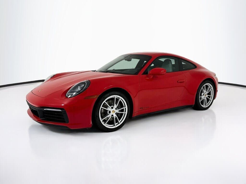 2022 PORSCHE 911