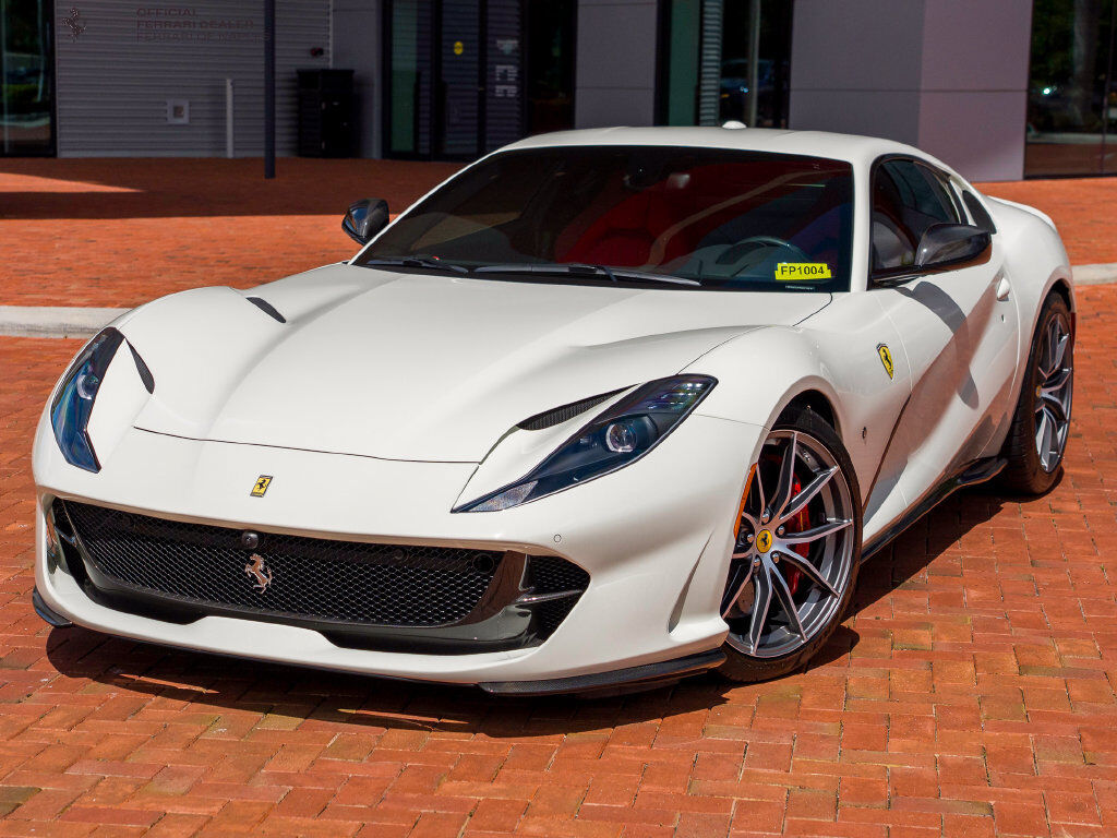 2019 FERRARI 812 Superfast