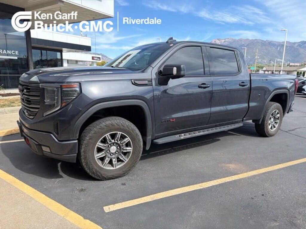 2024 GMC Sierra