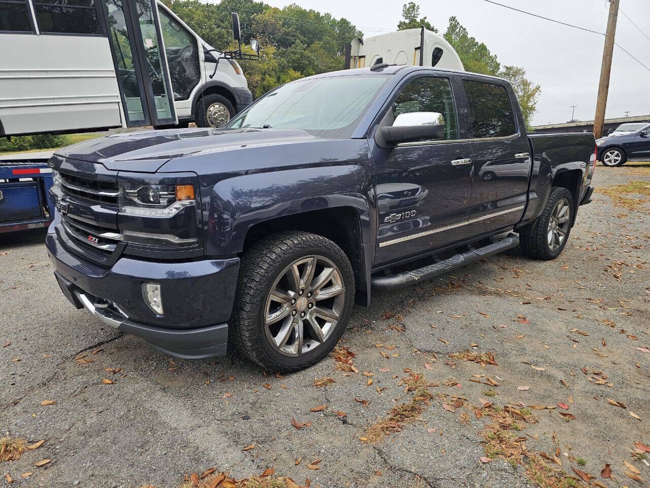 2018 CHEVROLET Silverado