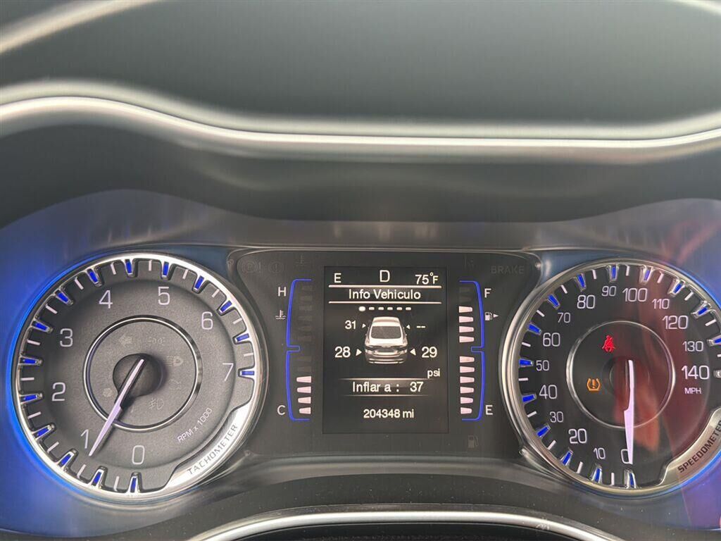 2015 CHRYSLER 200