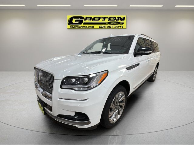 2022 LINCOLN Navigator L