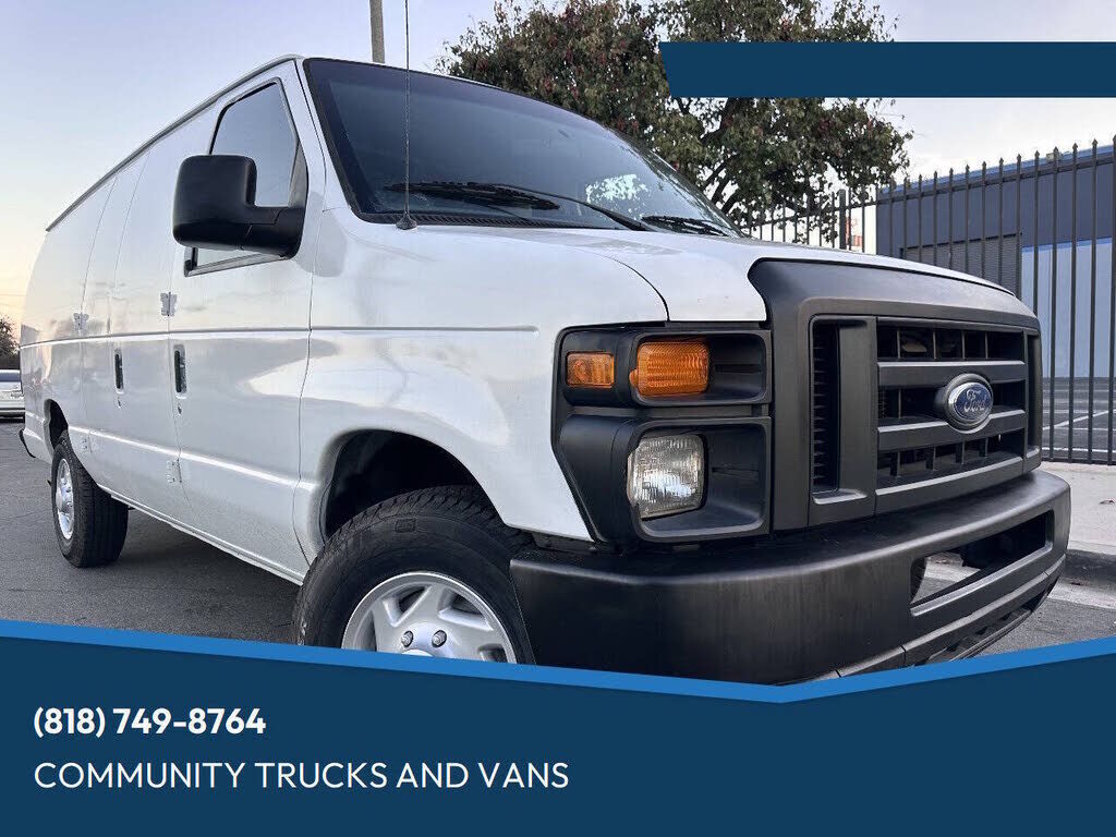 2012 FORD E-250
