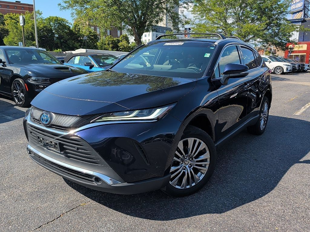 2022 TOYOTA Venza