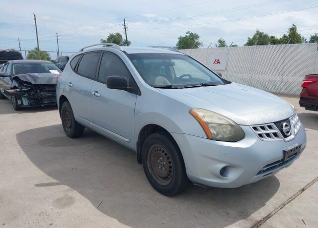2015 NISSAN Rogue