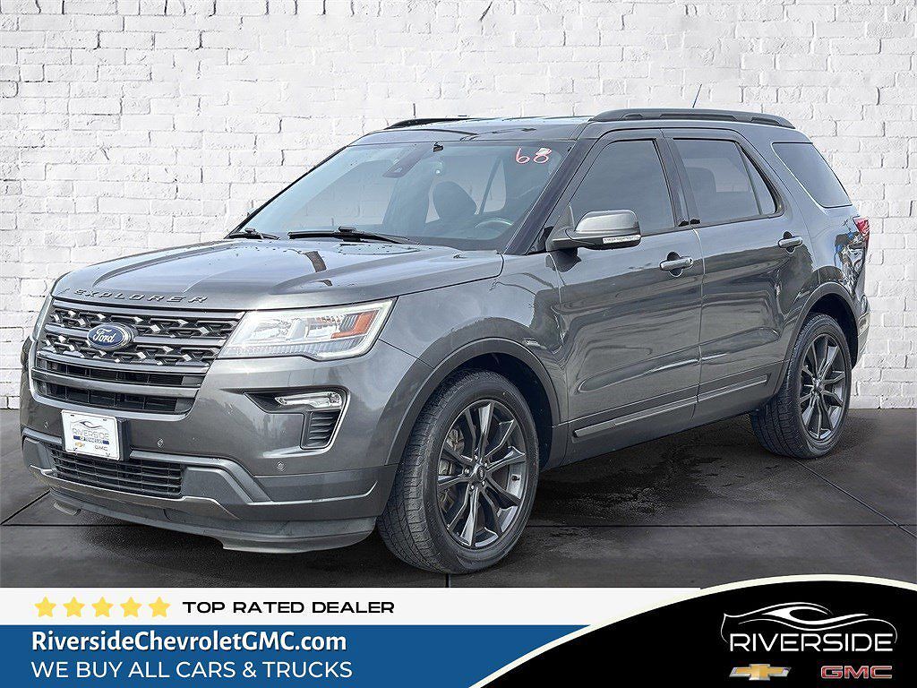 2018 FORD Explorer
