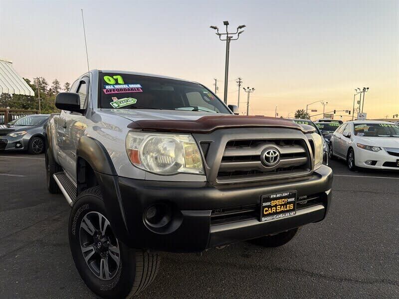 2007 TOYOTA Tacoma