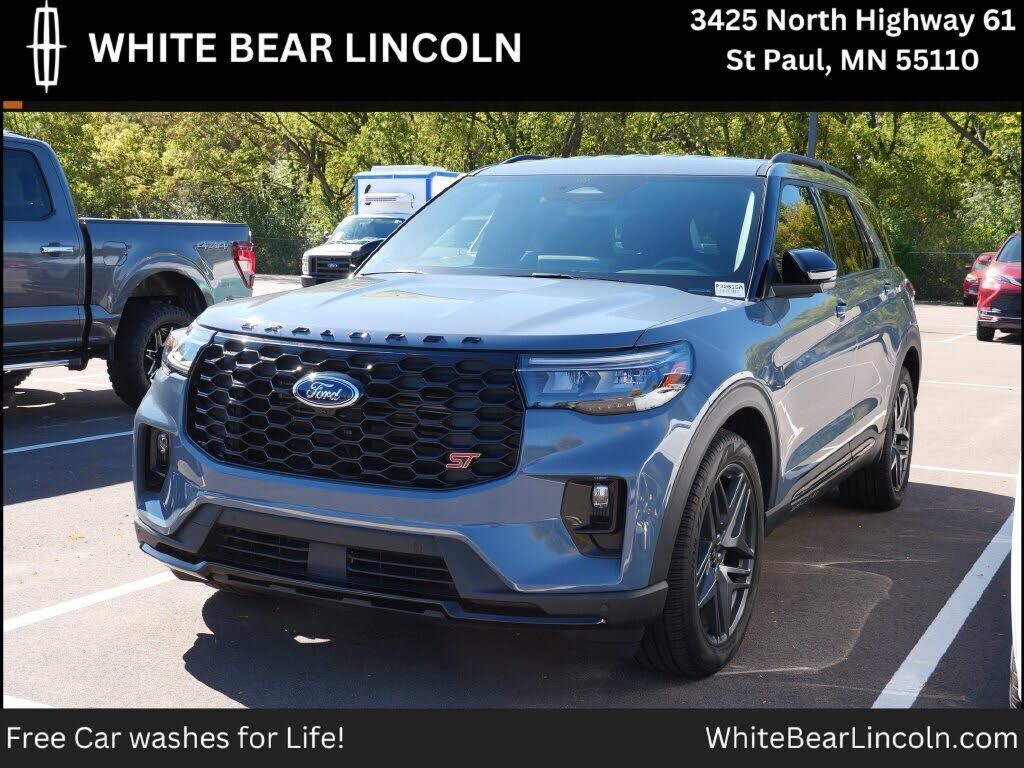 2025 FORD Explorer